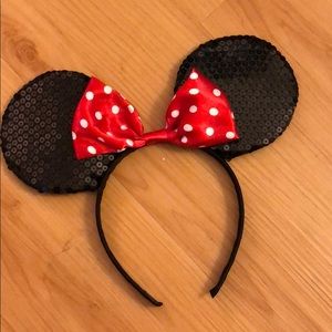 Minnie Mouse Ears